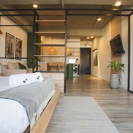 Апартаменты Beautiful Loft In Laureles Медельин Экстерьер фото