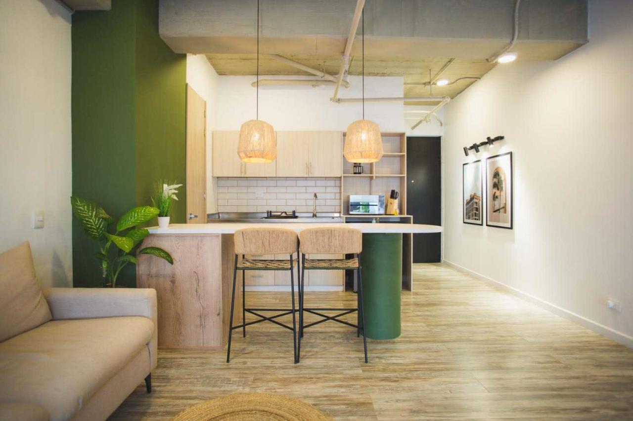 Апартаменты Beautiful Loft In Laureles Медельин Экстерьер фото